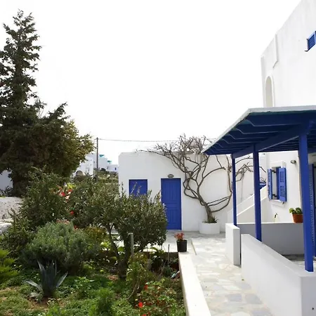 Christina Studios Hotel 3*